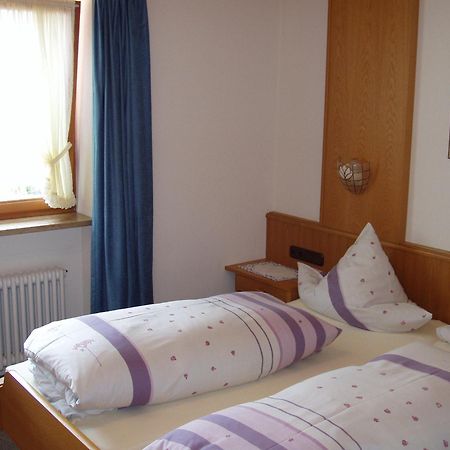 Gaestehaus Zur Faerbe Apartments Oberstdorf Esterno foto