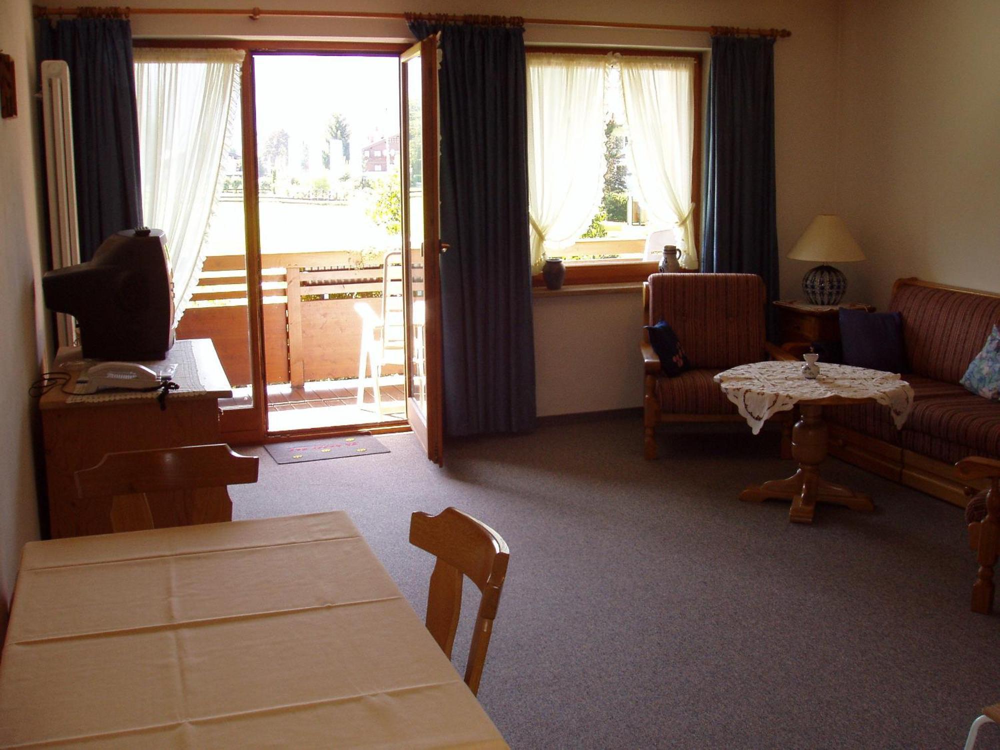 Gaestehaus Zur Faerbe Apartments Oberstdorf Esterno foto