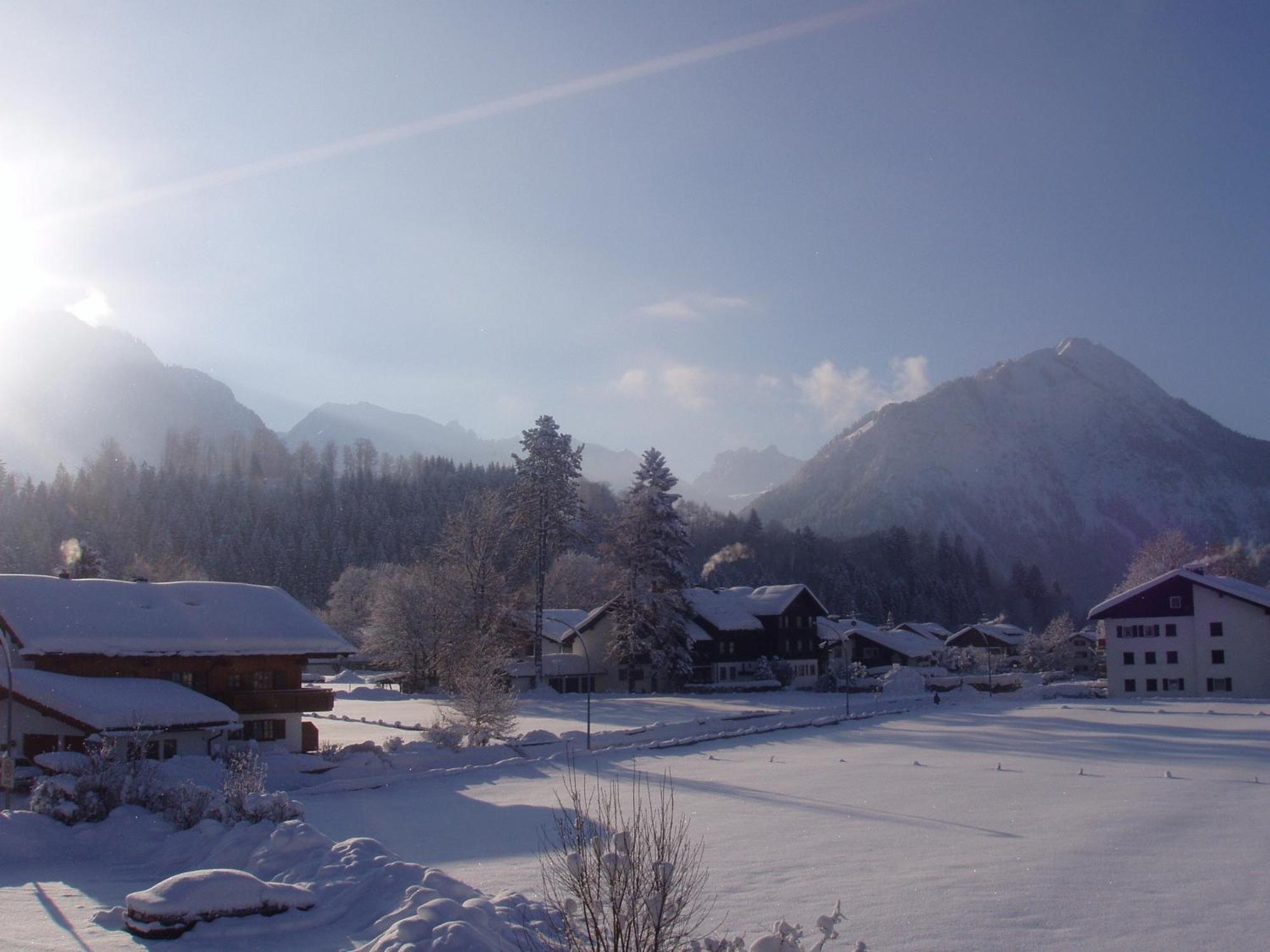 Gaestehaus Zur Faerbe Apartments Oberstdorf Esterno foto